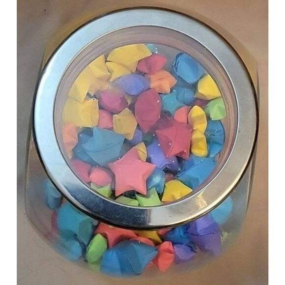 Glass Storage Jar with Handmade Origami Stars in Various Colors - Picture 5 of 5